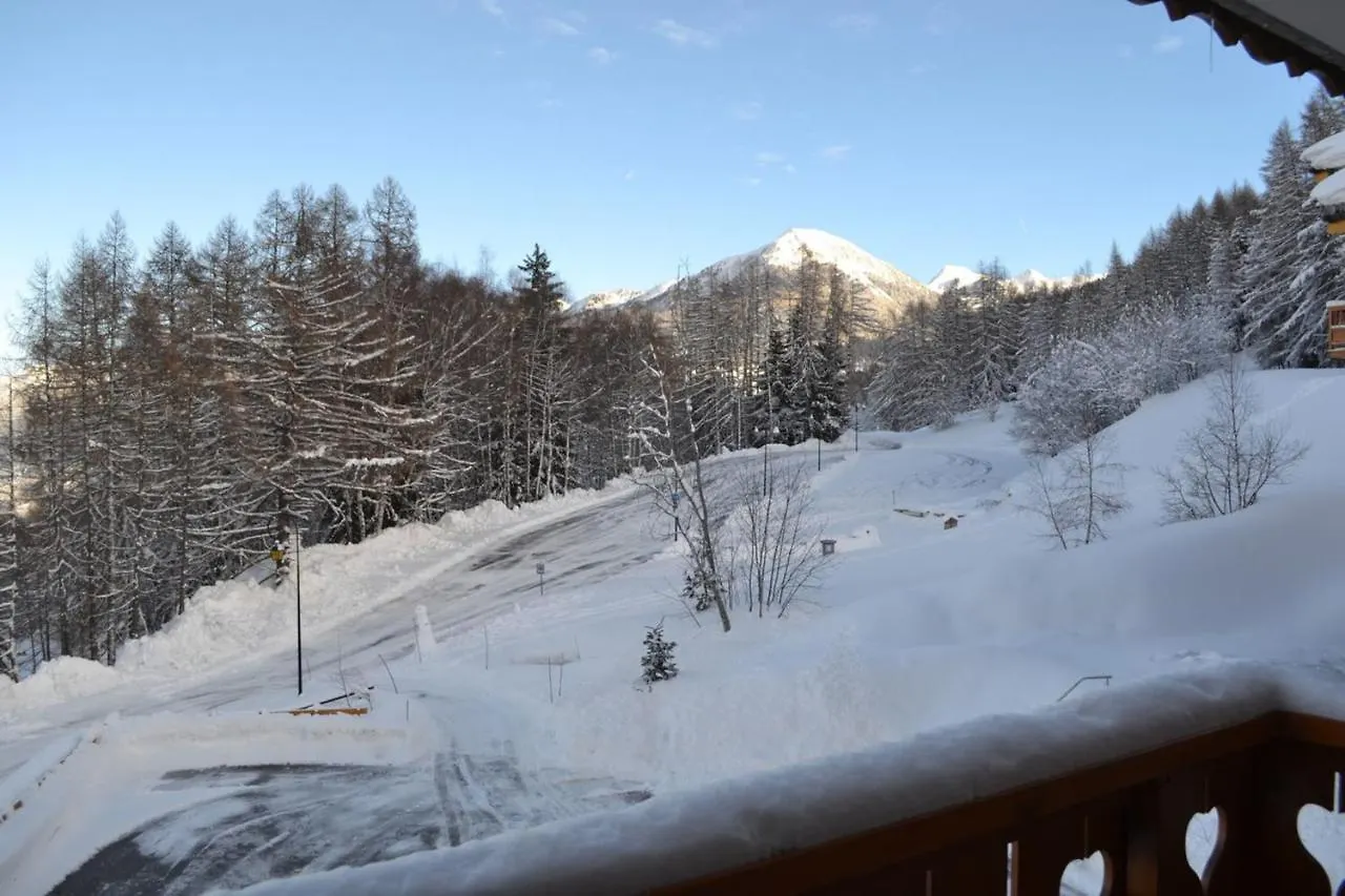 Apartment Chalet De Montalbert 22B La Plagne